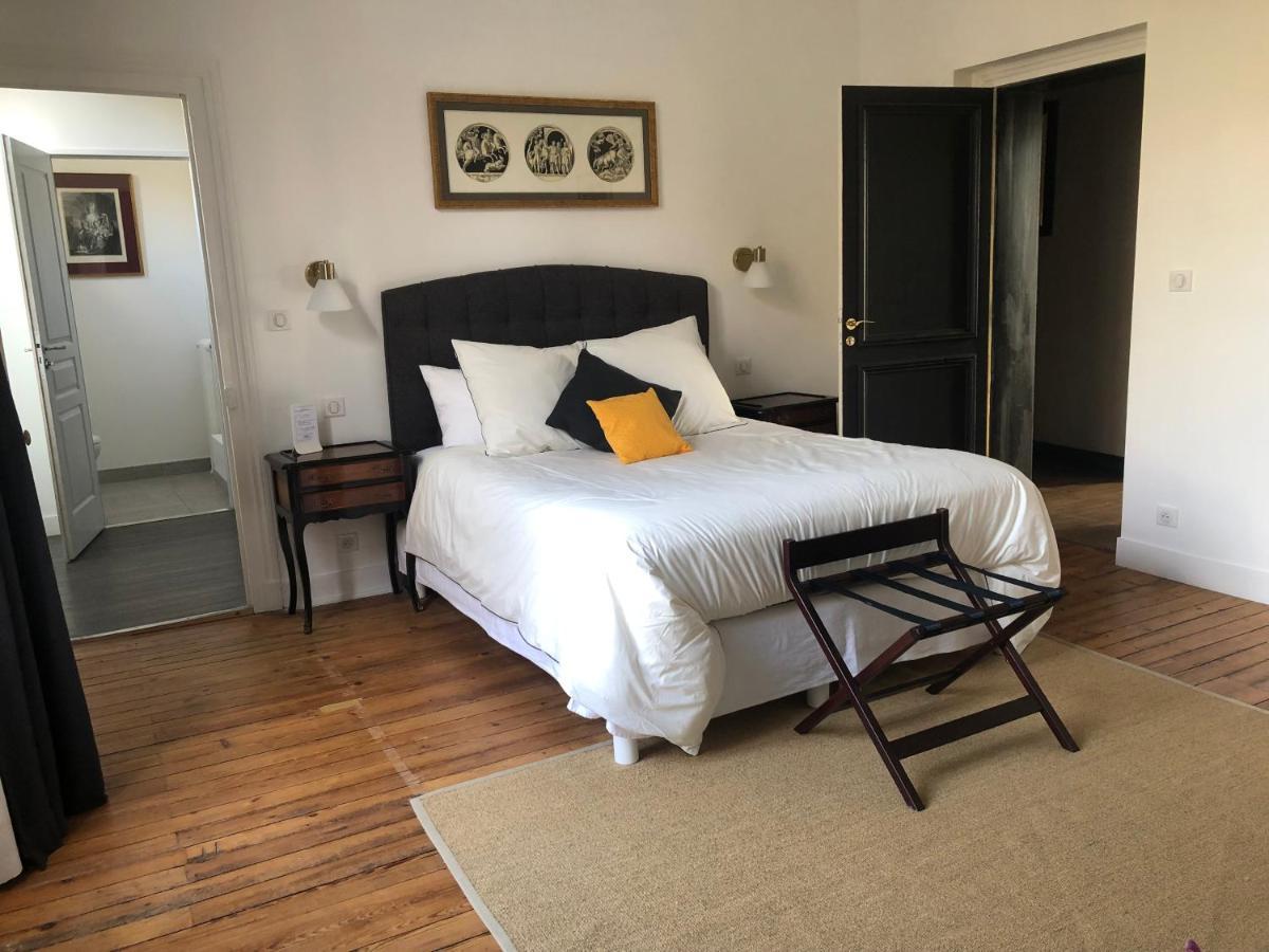 La Grande Carree Bed & Breakfast Сен-Сир-сюр-Лоар Стая снимка