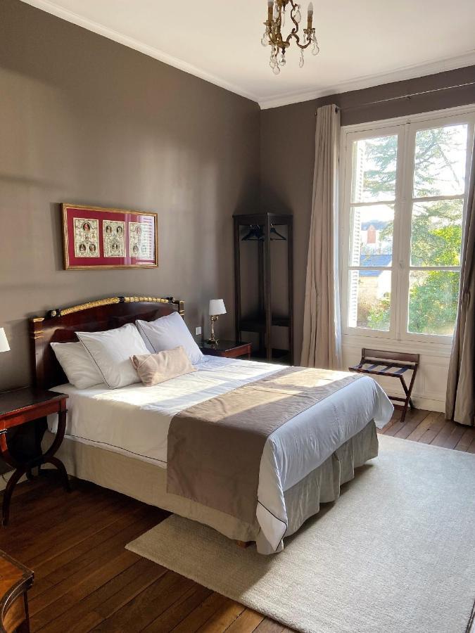 La Grande Carree Bed & Breakfast Сен-Сир-сюр-Лоар Стая снимка